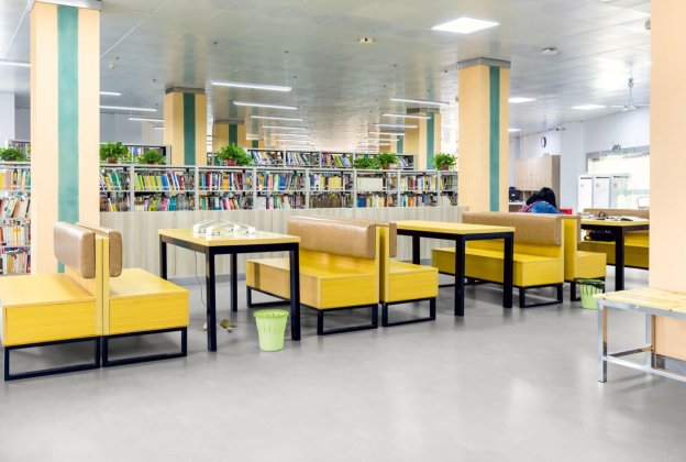 LVT Vinüülparkett ISOCORE Excellence IC55 Klick 8mm Flatiron – Tile IC5580TL23602 hall_2