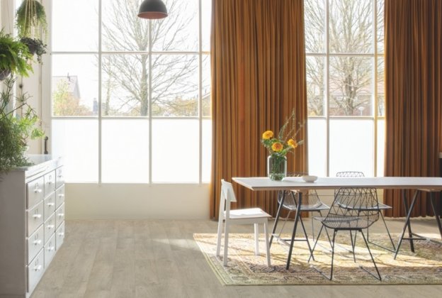 Laminaatparkett Classic 8mm, Old oak light grey CLM1405 hall_3