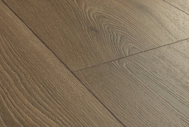 Laminaatparkett Classic 8mm, Warm brown oak CLM5789 pruun_2