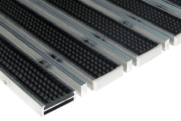 Süvistatav porirest Gapa Topwell 10mm Extra, kumm - kraabits _1