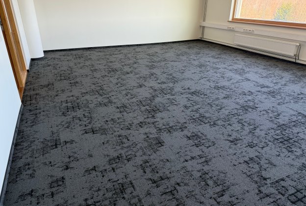 Plaatvaip AW Maverick Macro Tile 97 hall/must_3