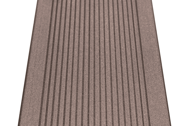 Komposiit terrassilaud Groove 137 Classic Mahagon_2
