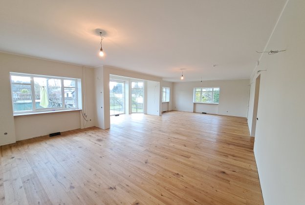 PARQUET 1-ply table parquet oak Various, matt lacquer - Cloned_5