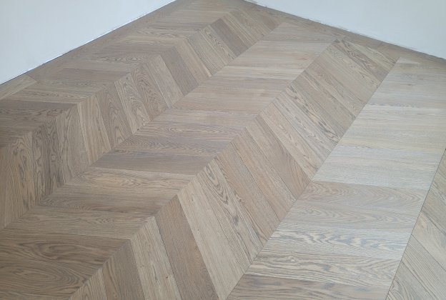 Prantsuse kalasaba parkett Natur tamm, õli või lakk _6