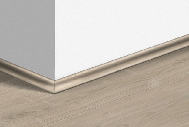 MDF põrandaliist Scotia Brushed oak beige (17x17mm x 2,4m) QU -QSSCOT04764 beeź _1