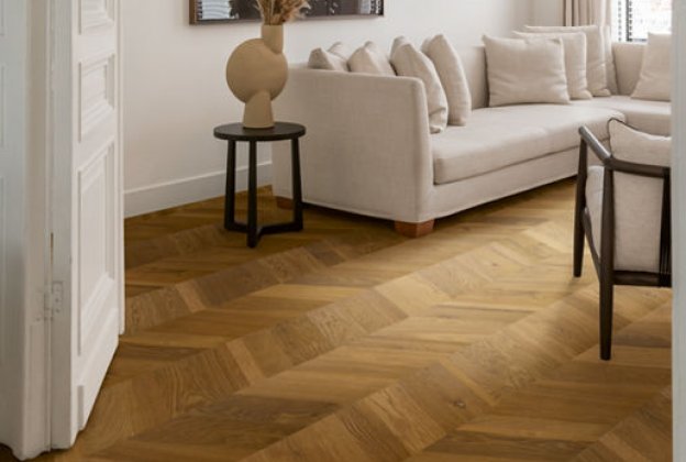 3- kihiline laudparkett Quick-Step Intenso Traditional oak oiled, prantsuse kalasaba QU-INT3902 pruun _4