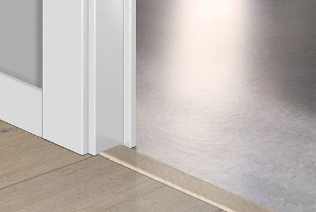 Üleminekuliist Incizo profiil Soft oak light QU -QSINCP01854 valge_1