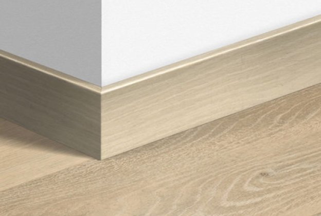 MDF põrandaliist Woodland Oak Beige (77mm x 14mm x 2,4m) QU -QSPSKR03545 beeź_1