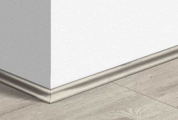 MDF põrandaliist Scotia Concrete wood light grey (17x17mm x 2,4m) QU -QSSCOT01861 hall_1