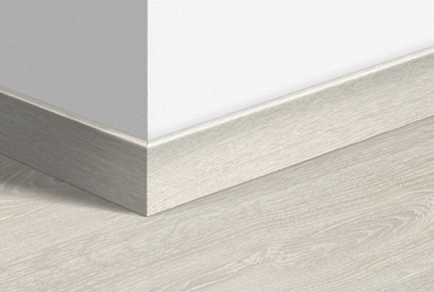 MDF põrandaliist Standard Patina Classic oak light (58x12mm x 2,4m) QU -QSSK03559 hall _1