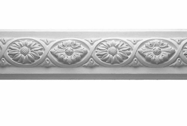 Ornamented moulding 1326 – 13 cm x 1.50 m _1