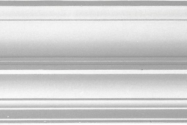Klassikaline karniis D656; 15,2 cm x 12,1 cm x 2 m _2