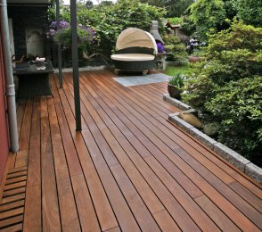 Eksootilised terrassilauad