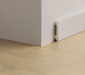 QuickStep värvitav veekindel põrandaliist, keskmine (13x58mm x 2,4m) 