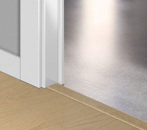 Üleminekuliist Beige varnished oak QU -QSINCP04750 beeź 