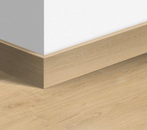 MDF põrandaliist Brushed oak natural (77mmx14mm x 2,4m) QU -QSPSKR04763 beeź