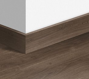 MDF põrandaliist Brushed oak brown (77mmx14mm x 2,4m) QU -QSPSKR04766 pruun
