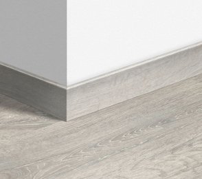 MDF-list Standard Gjenvunnet hvit patina eik (58x12mm x 2,4m) QU -QSSK01653 hvit