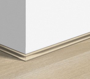 MDF-Fußleiste Scotia Estate Eiche Beige (17 mm x 17 mm x 2,4 m) QU -QSFSCOT03574 Beige