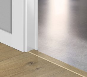 Üleminekuliist Incizo profiil Soft oak medium QU -QSINCP01856 pruun