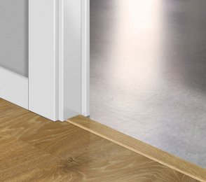 Üleminekuliist Incizo profiil Louisiana oak natural QU -QSINCP03176 pruun