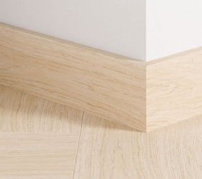 MDF-Fußleiste, Ingwereiche (77 mm x 14 mm x 2,4 m), QU -QSPSKR08246, beige