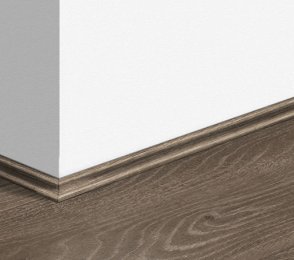 MDF põrandaliist Scotia Woodland Oak Brown (17x17mm x 2,4m) QU -QSSCOT03548 pruun