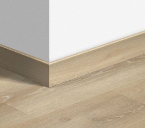 MDF-Fußleiste Standard Tennessee Eiche hell (58 x 12 mm x 2,4 m) QU -QSSK03179 braun
