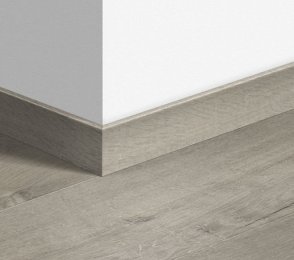 Плинтус из МДФ, стандартный, цвет «мягкий дуб», серый (58x12 мм x 2,4 м) QU -QSSK03558 серый