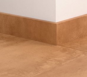 MDF-Fußleiste Standard Terracotta (58 mm x 12 mm x 2,4 m) QU -QSSK05490 braun