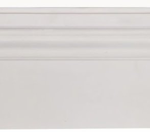 Klassikaline põrandaliist PLIN20-1; 21,5 cm x 2,6 cm x 1,5 m  